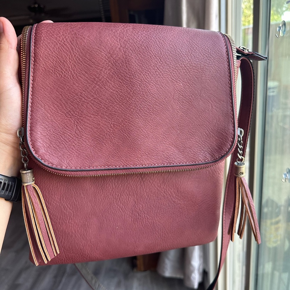 Elegant Burgundy Crossbody Bag